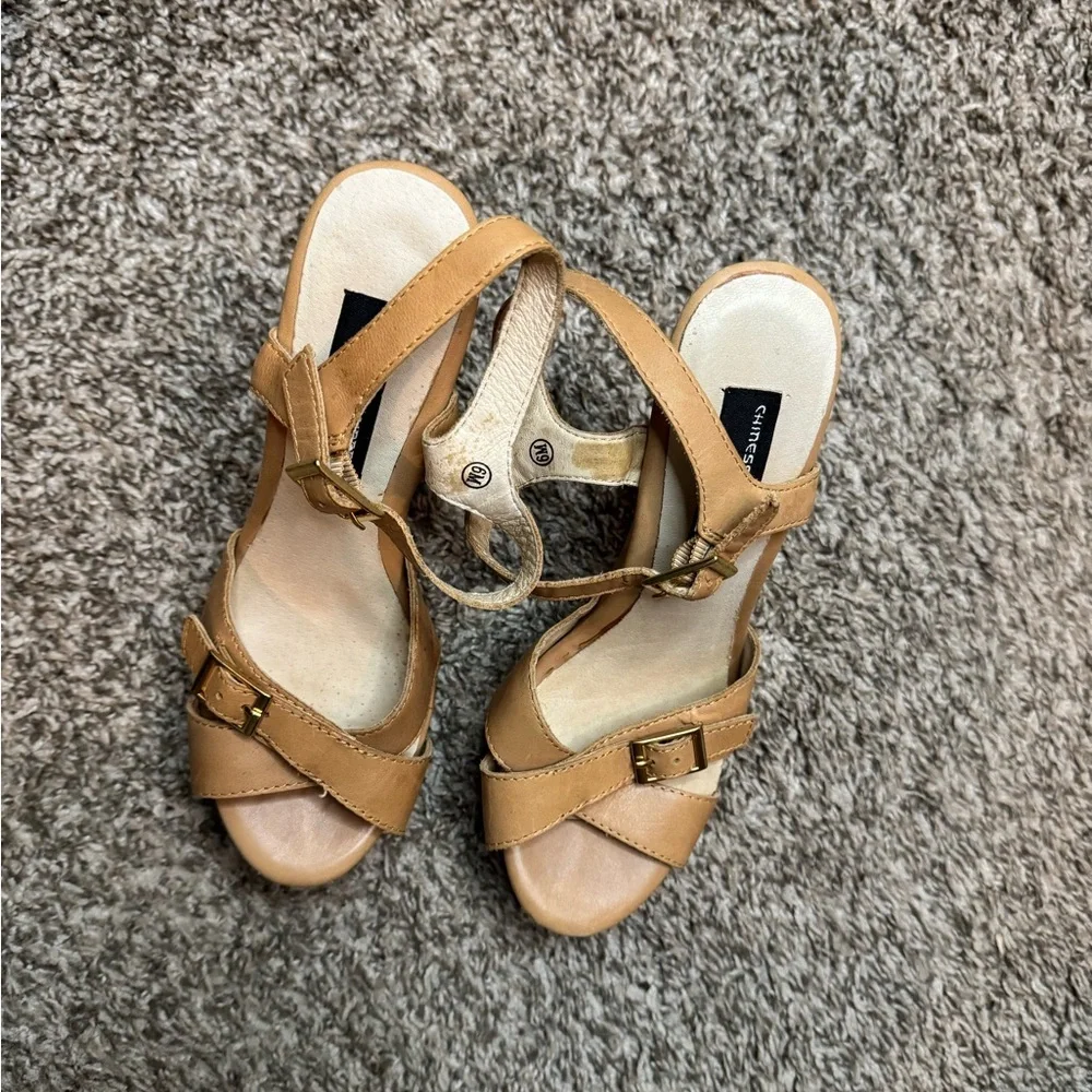 Chinese Laundry Tan Platform Heels Size 6